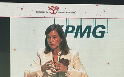 Rocío Hervella presenta la apuesta por la FP de EFCL en el XXV Congreso Nacional de la Empresa Familiar