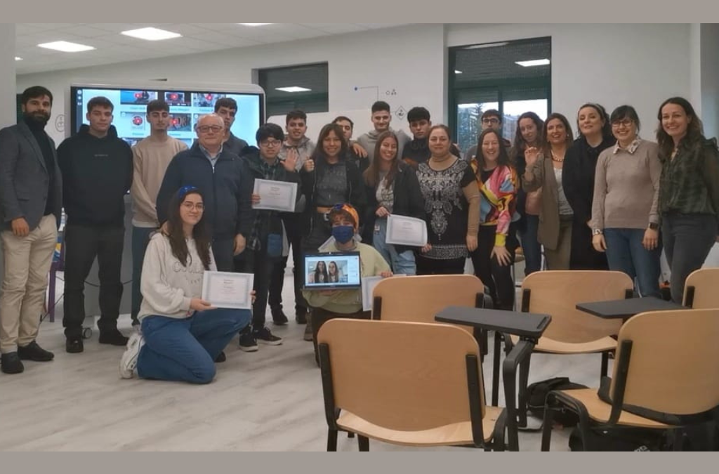 Fundación Empresa Familiar de Castilla y León entrega los premios del concurso ElevaT-V en Ponferrada